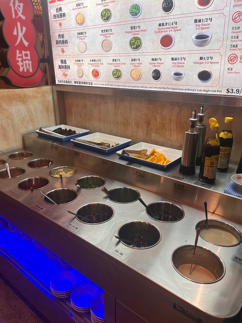 Wong's Late Night Hot Pot 王建国重庆深夜老火锅 photo 8