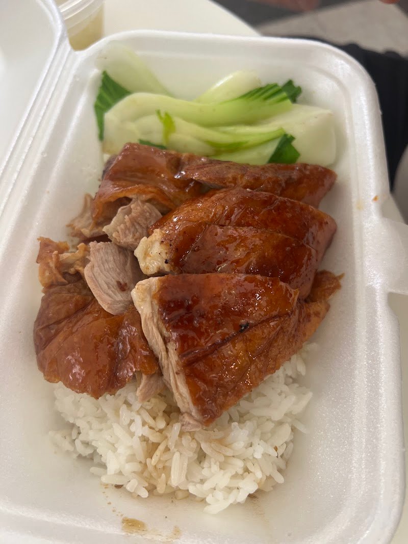 Roast & Noodles 328 photo 6