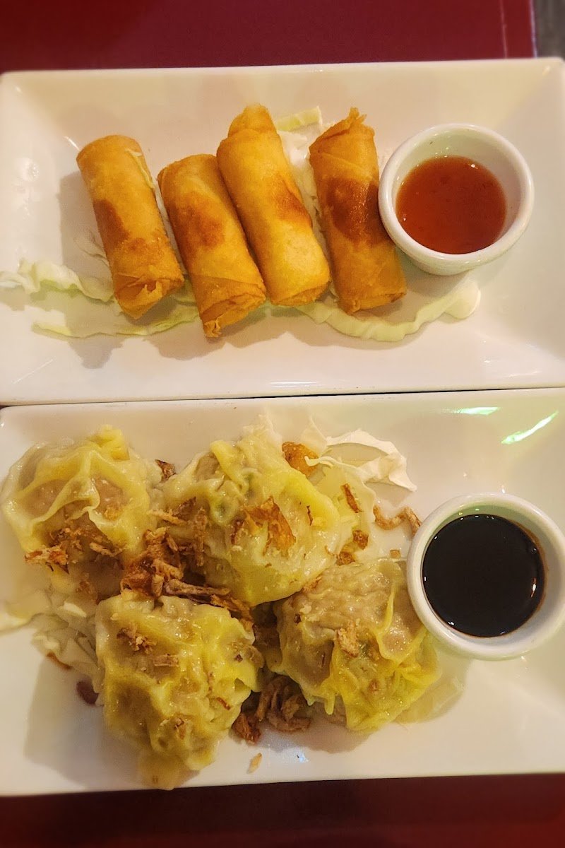 Dee's Vintage Thai Restaurant photo 7